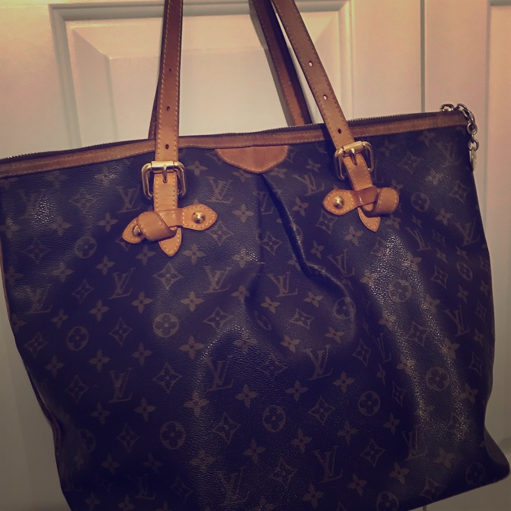 Louis Vuitton GM Palermo